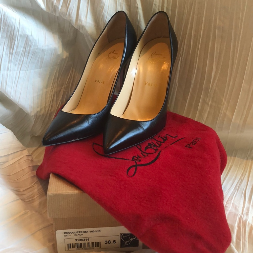 EUC Christian Louboutin Decollete 100 heels 38.5